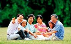 %e5%ae%b6%e5%ba%ad%e5%9b%a2%e8%81%9a5